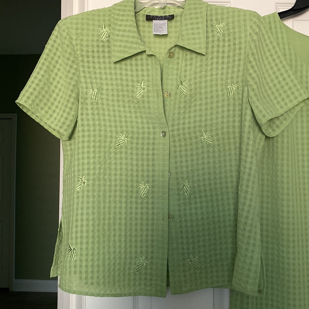 Sophisticated 2 pc Green Pineapple Dress and Blouse Size 10P - Picture 2 of 7